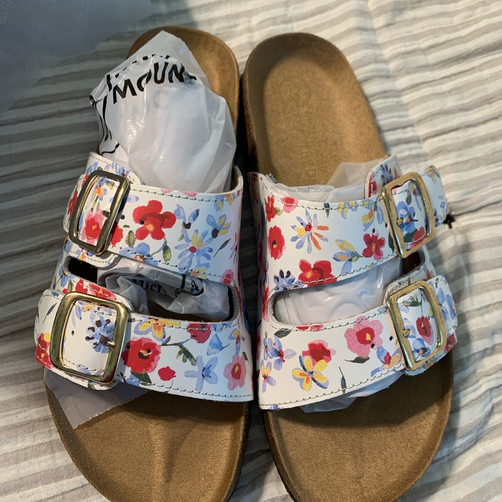 White Mountain Helga Floral Double Strap Sandals - Picture 5 of 10